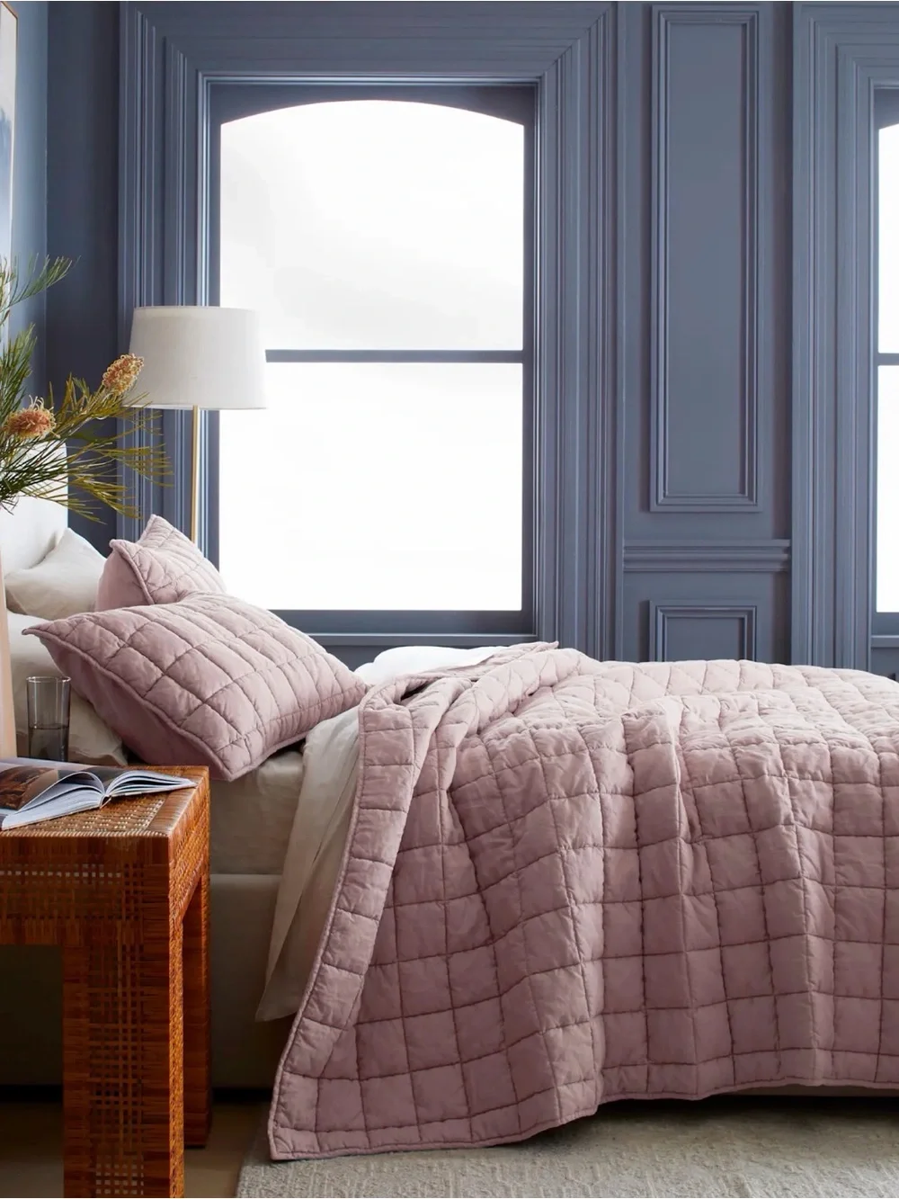 Quince European Linen Box Quilt in Dusty Mauve  King/Cal King 901